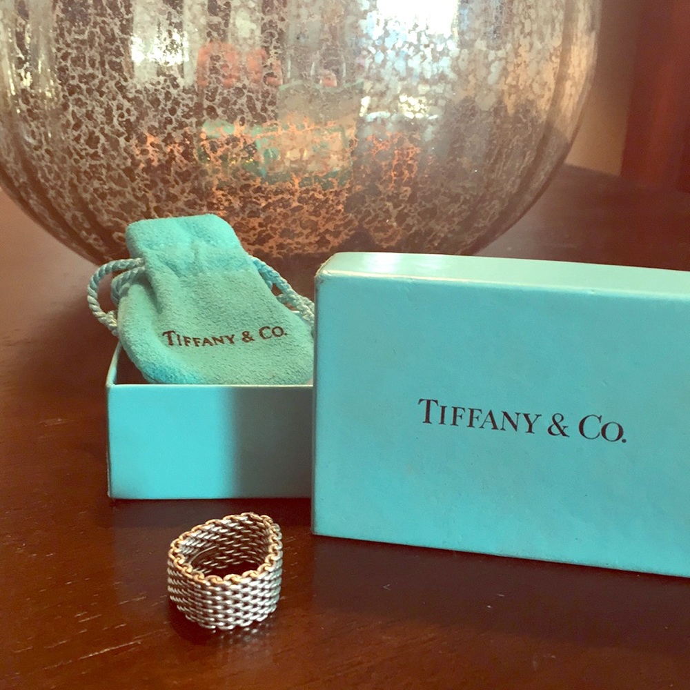 Size 6, Tiffany mesh ring.